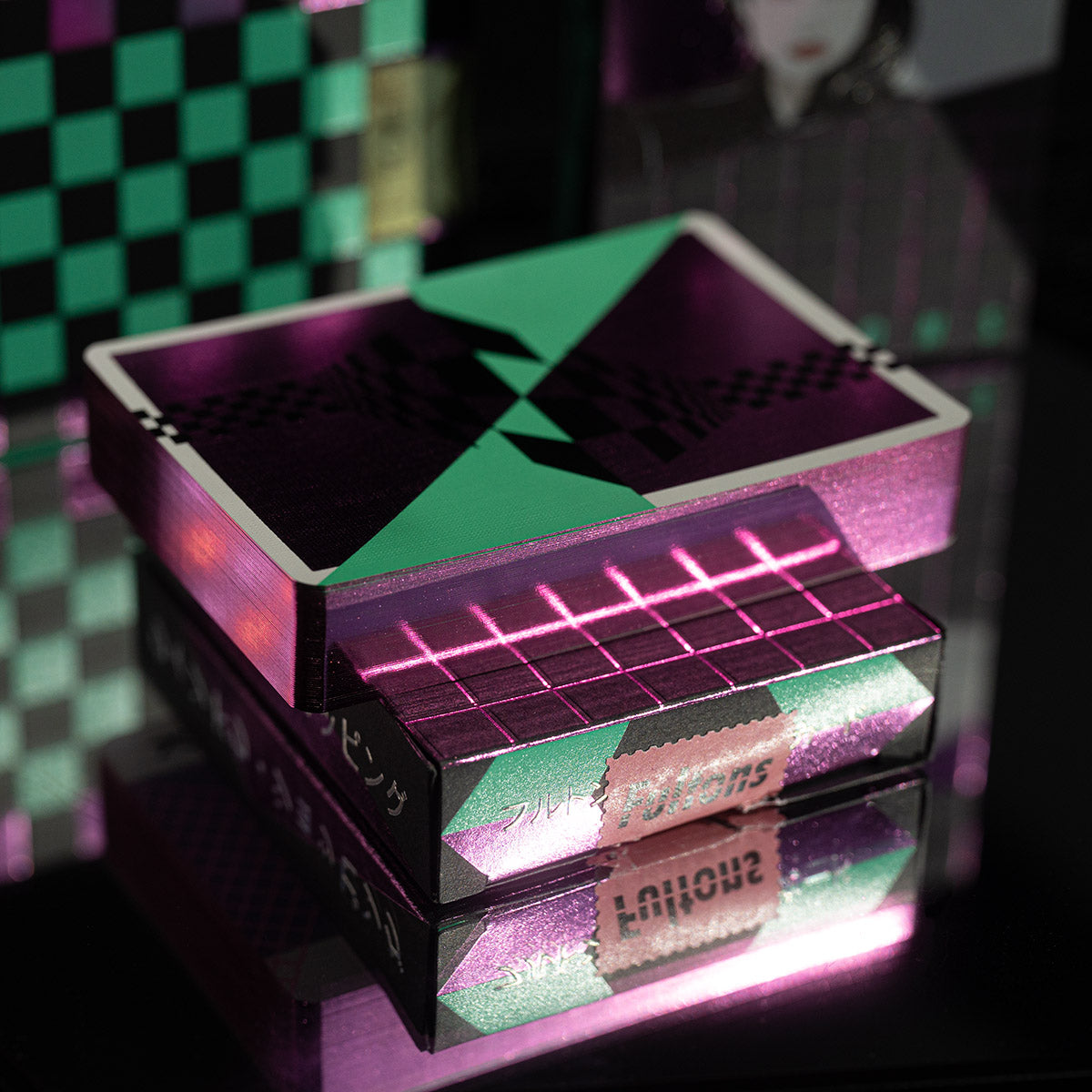 GILDED FOIL DRENCHED VAPORWAVE IDOL 1: MALL WALKING – Fulton's