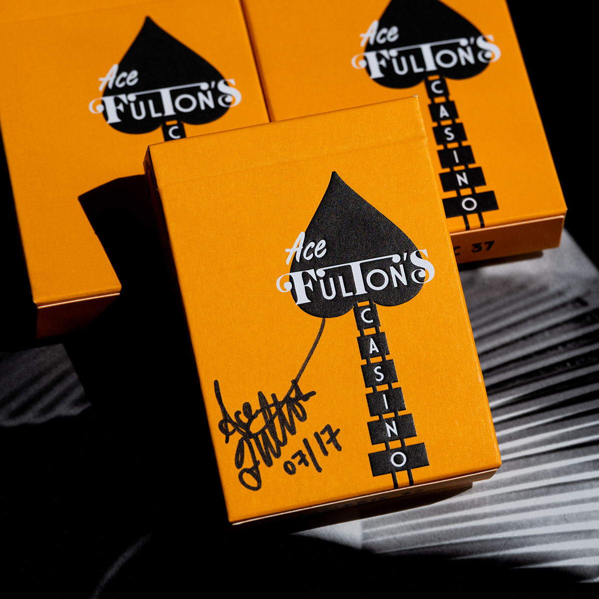 Ace Fulton's エースフルトン ACE FULTON'S CASINO V3 SIGNED AP – Fulton's Playing Cards